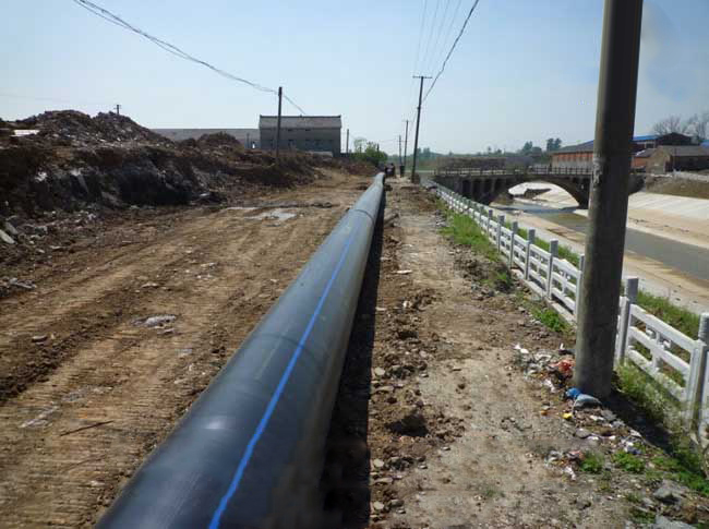 ��ھ�PE��ˮ��